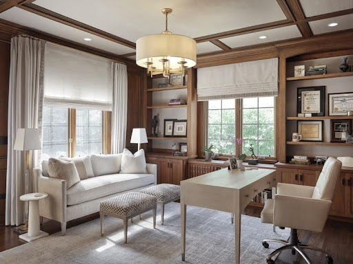 Photo of an elegant office with blinds